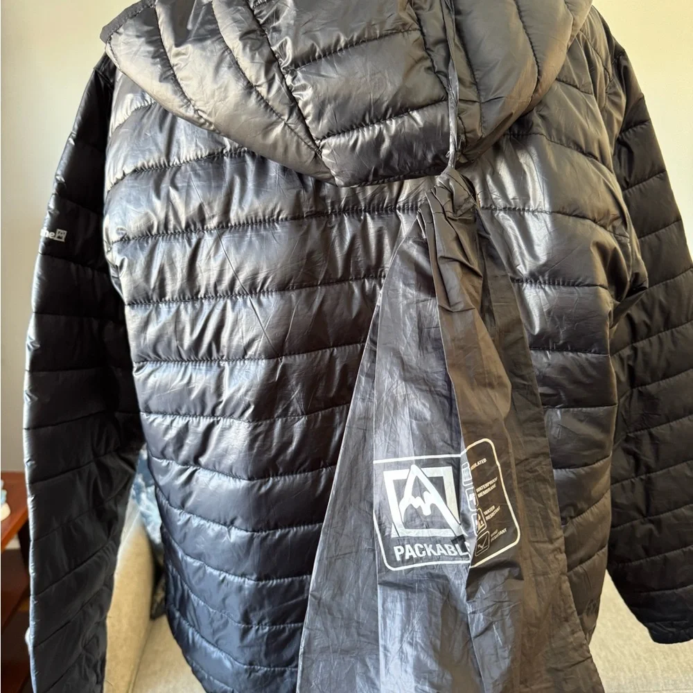 Avalanche Men’s Black Puffer Jacket Zip Up size medium Lightweight - Picture 9 of 13